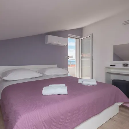Apartment Vujcic Makarska